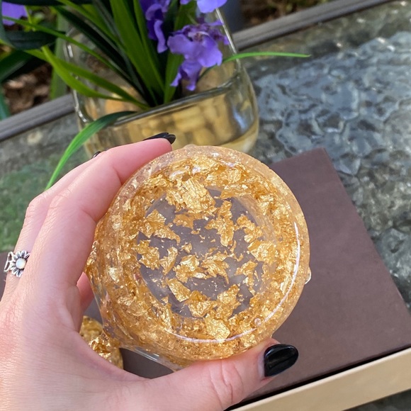 Gold Crown Decorative Resin Art Box - Picture 8 of 16